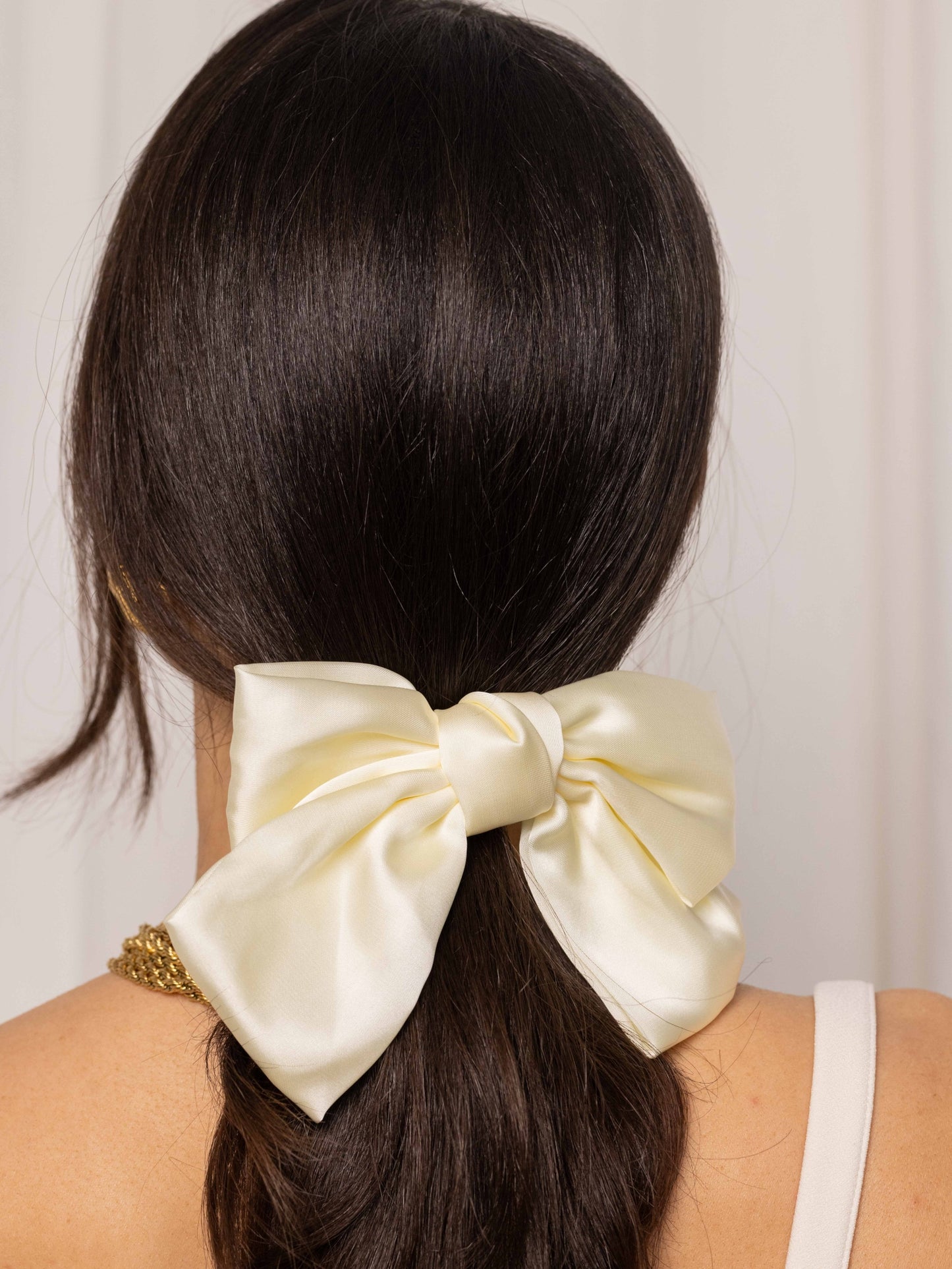 Anisa Sojka Ivory Oversized Bow Hair Clip