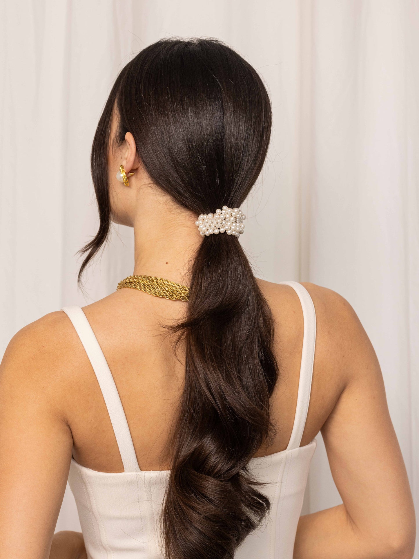 Anisa Sojka Pearl Hair Tie