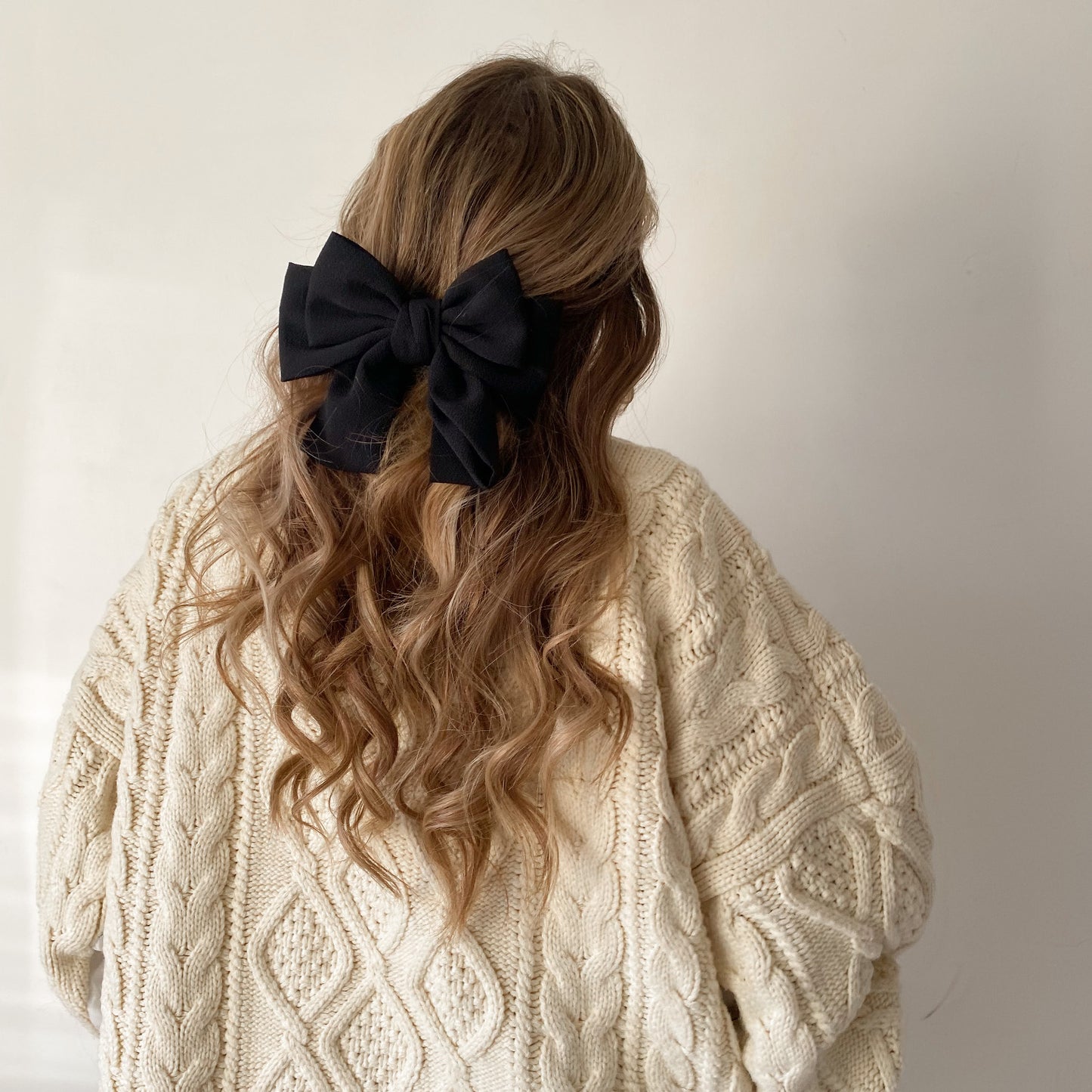 Anisa Sojka Black Double Bow Hair Clip