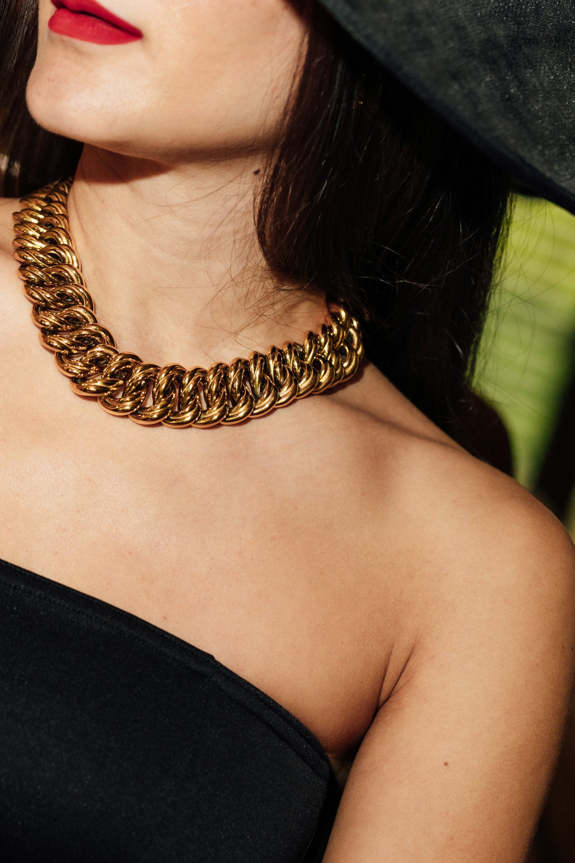 Anisa Sojka Twisted Chunky Chain Necklace