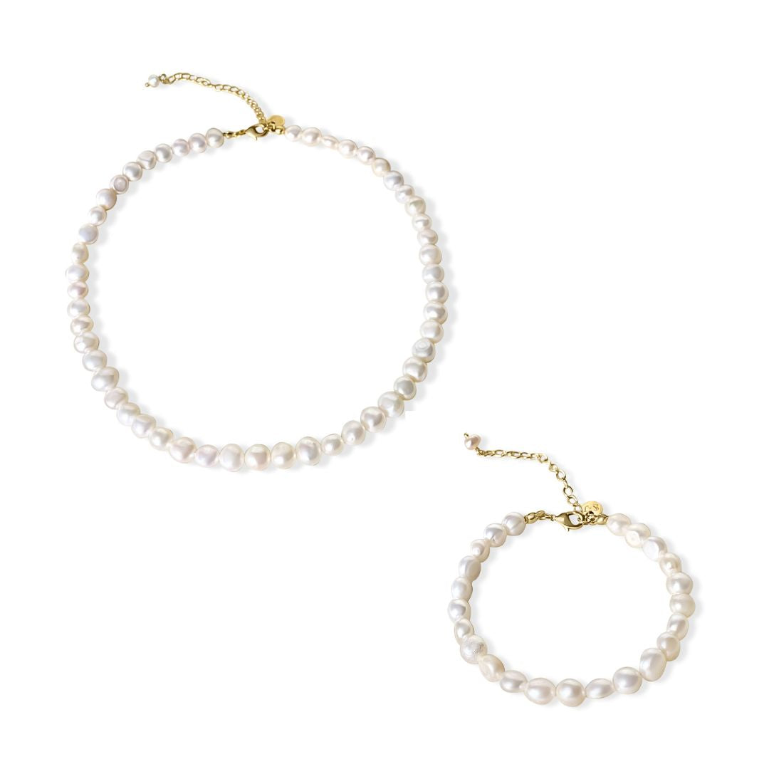 The Juliet Freshwater Pearl Necklace & Bracelet Set